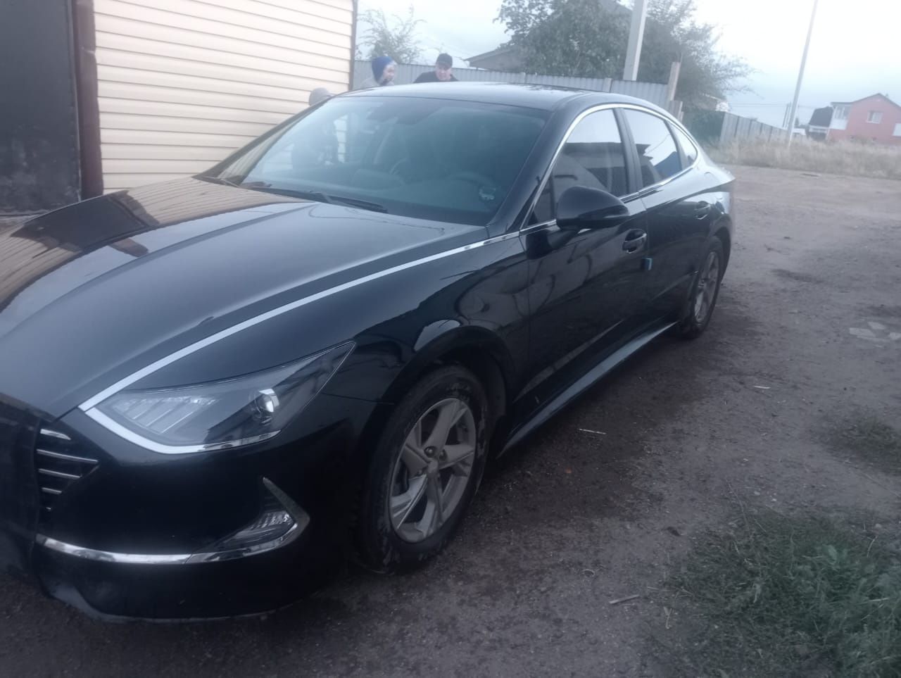 Легковой авто саната