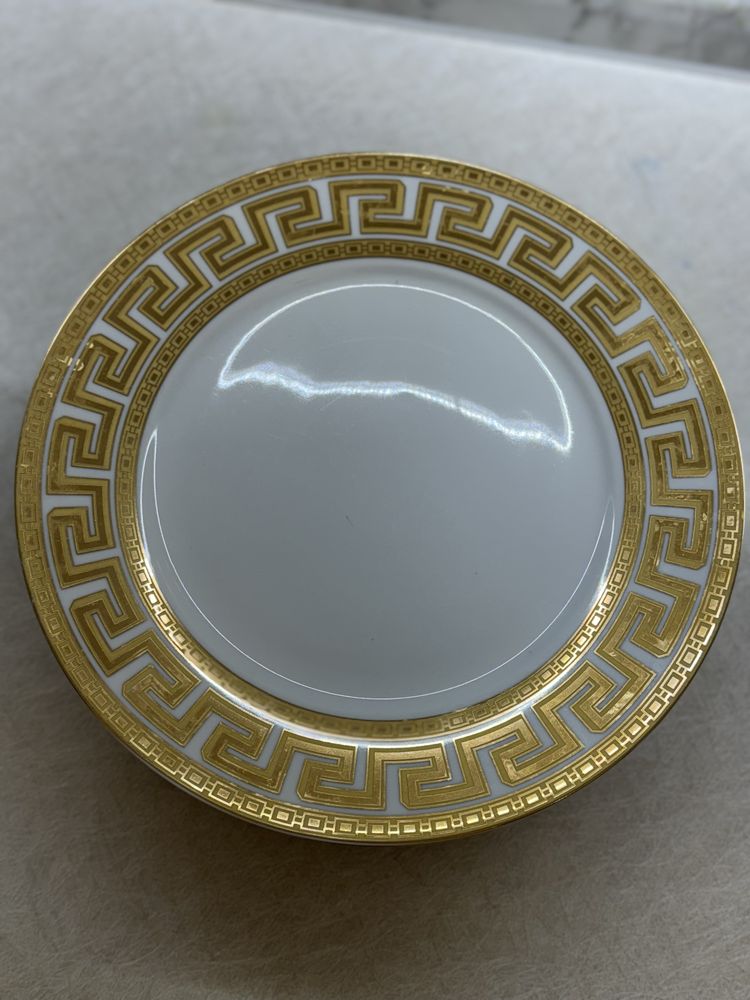 Большие тарелки в стиле Versace. Японский фарфор.