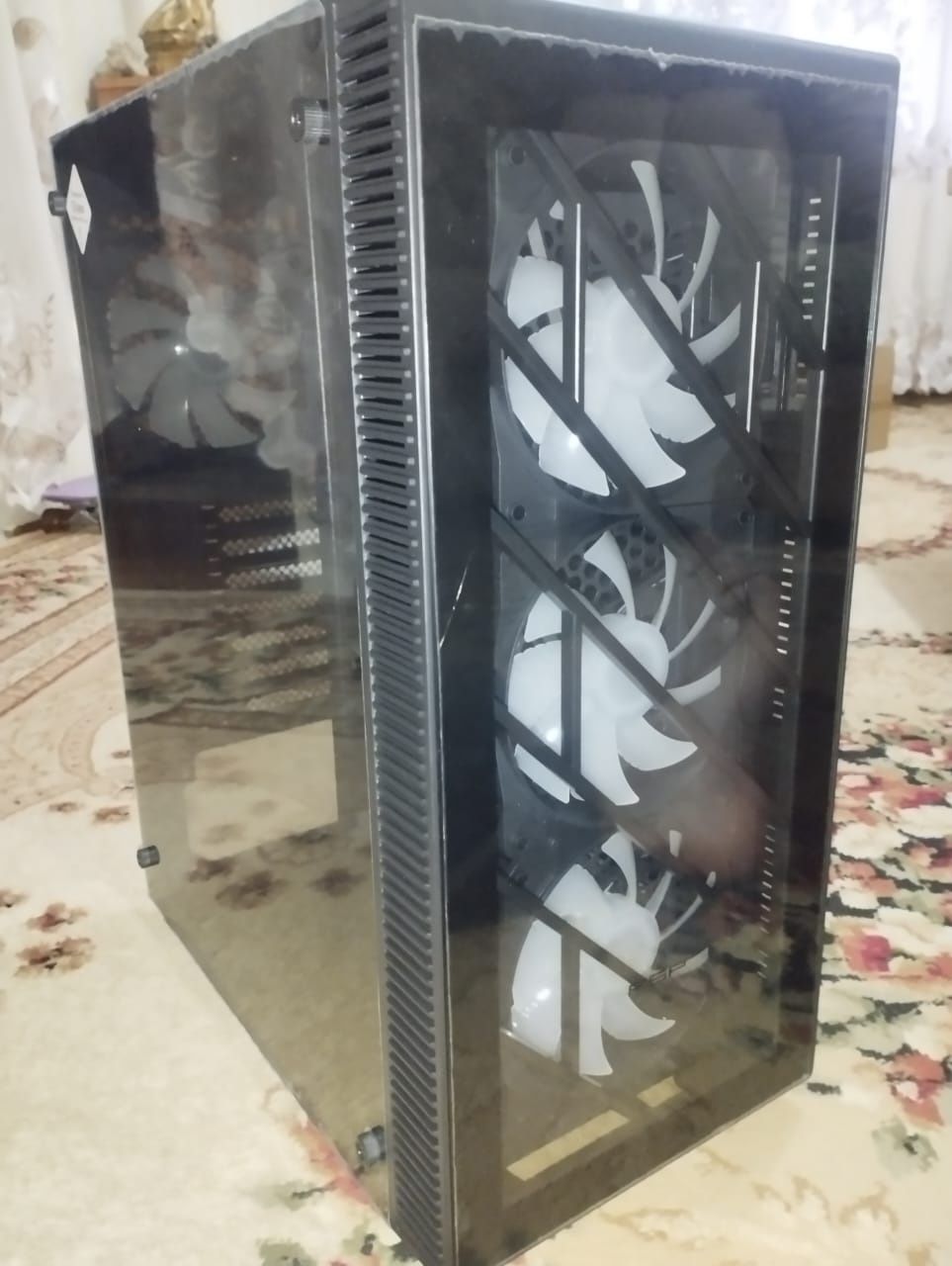 Корпус ПК Fsp cmt192