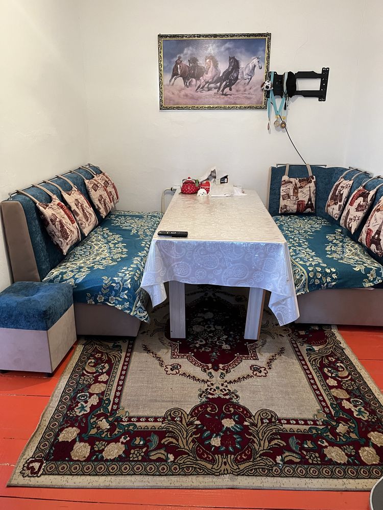 Тез арада сатылады.Көпжасаров көшесі 68/10.Орталыққа жақын