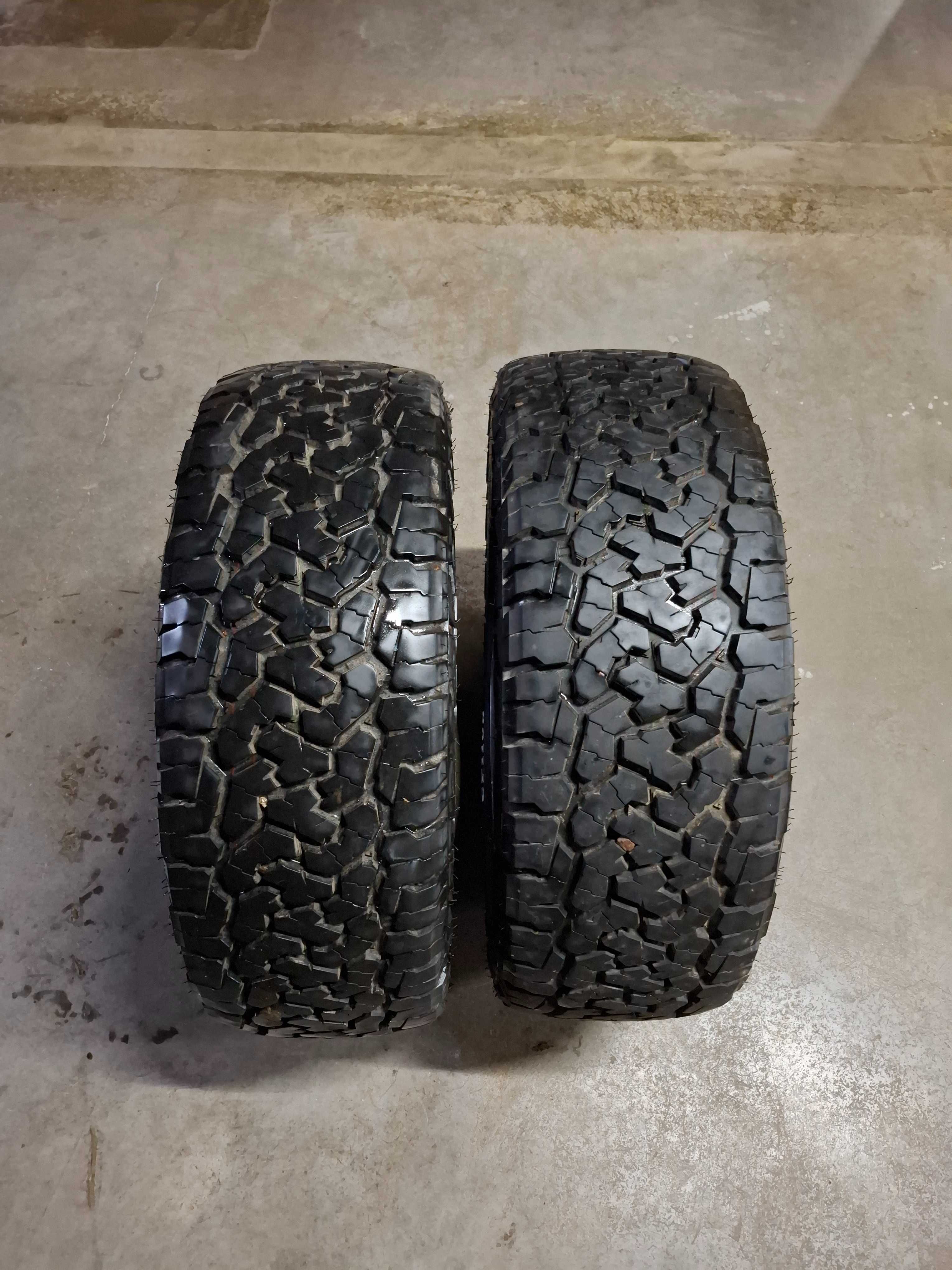 Комплект всесезонных шин Comforser CF1100 A/T 235/55 R19 111S