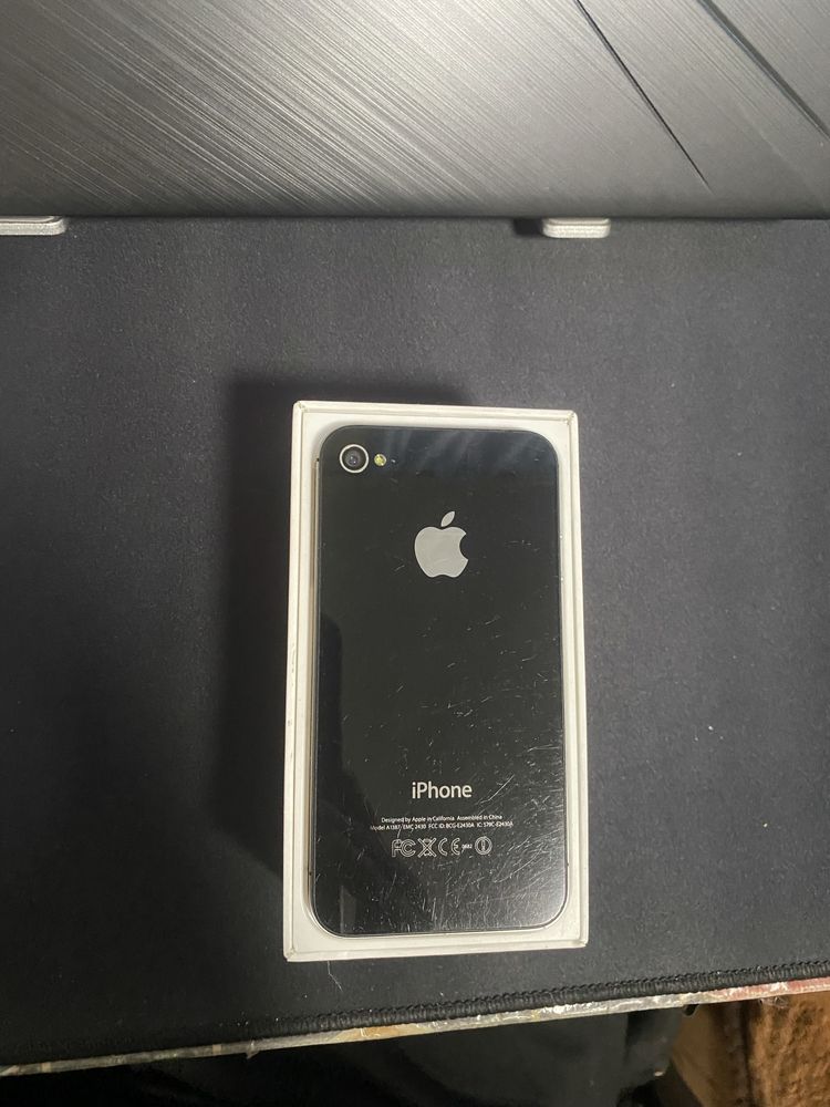 Iphone 4s (блокировка активации) торг