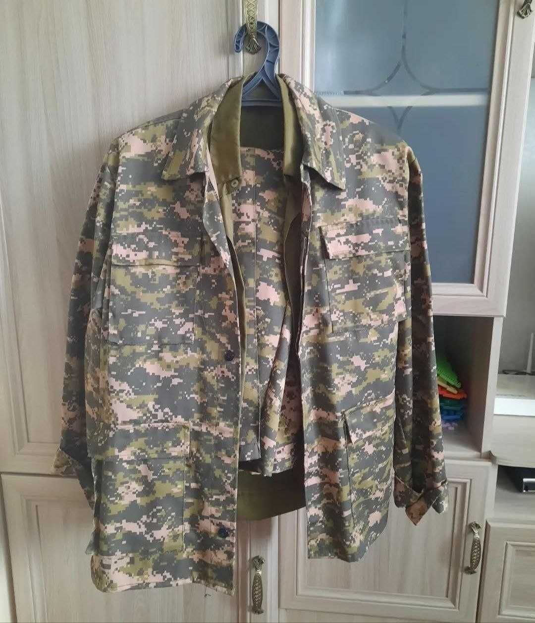Тройка женская военная форма