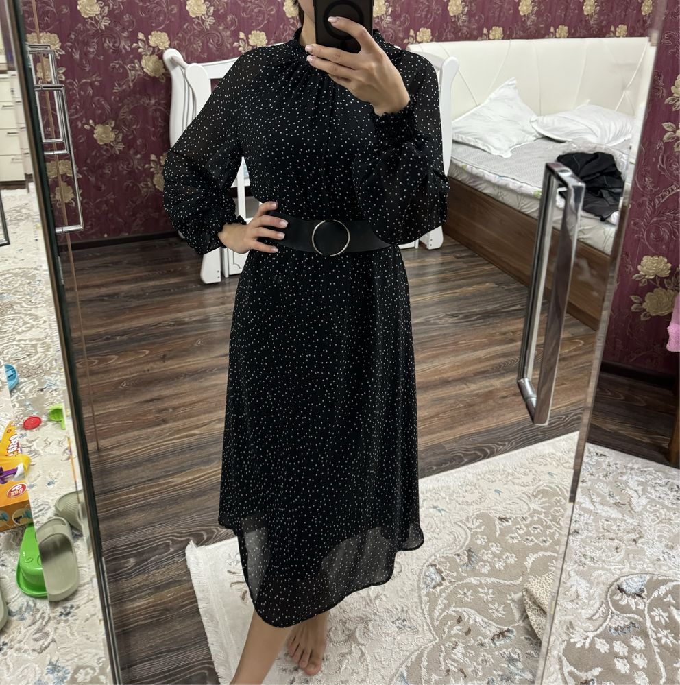 Платье в горошек