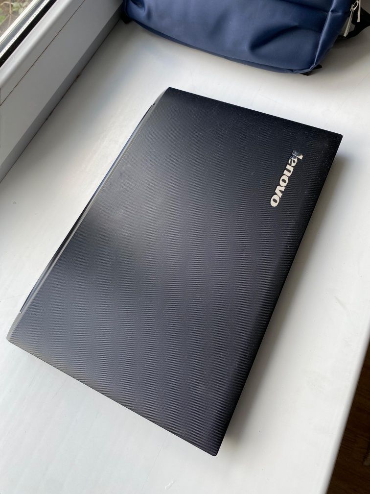 Ноутбук сатылады Core i3 ssd