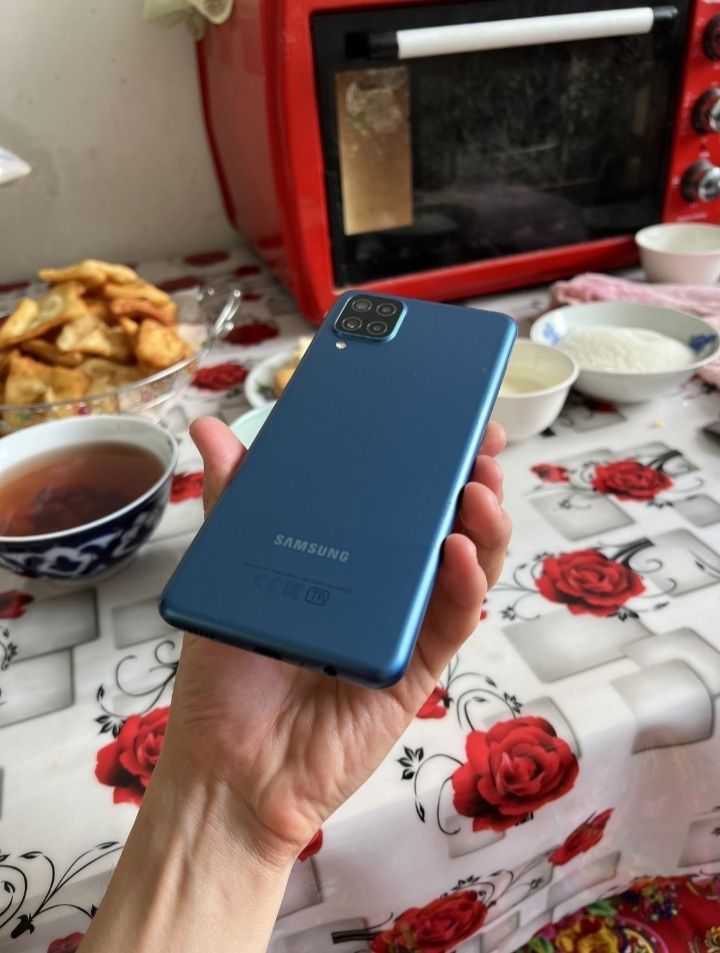 Samsung galaxy a12