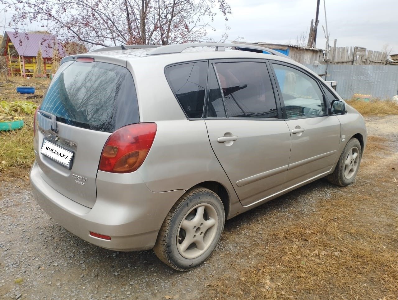 Продам Каролла Версо