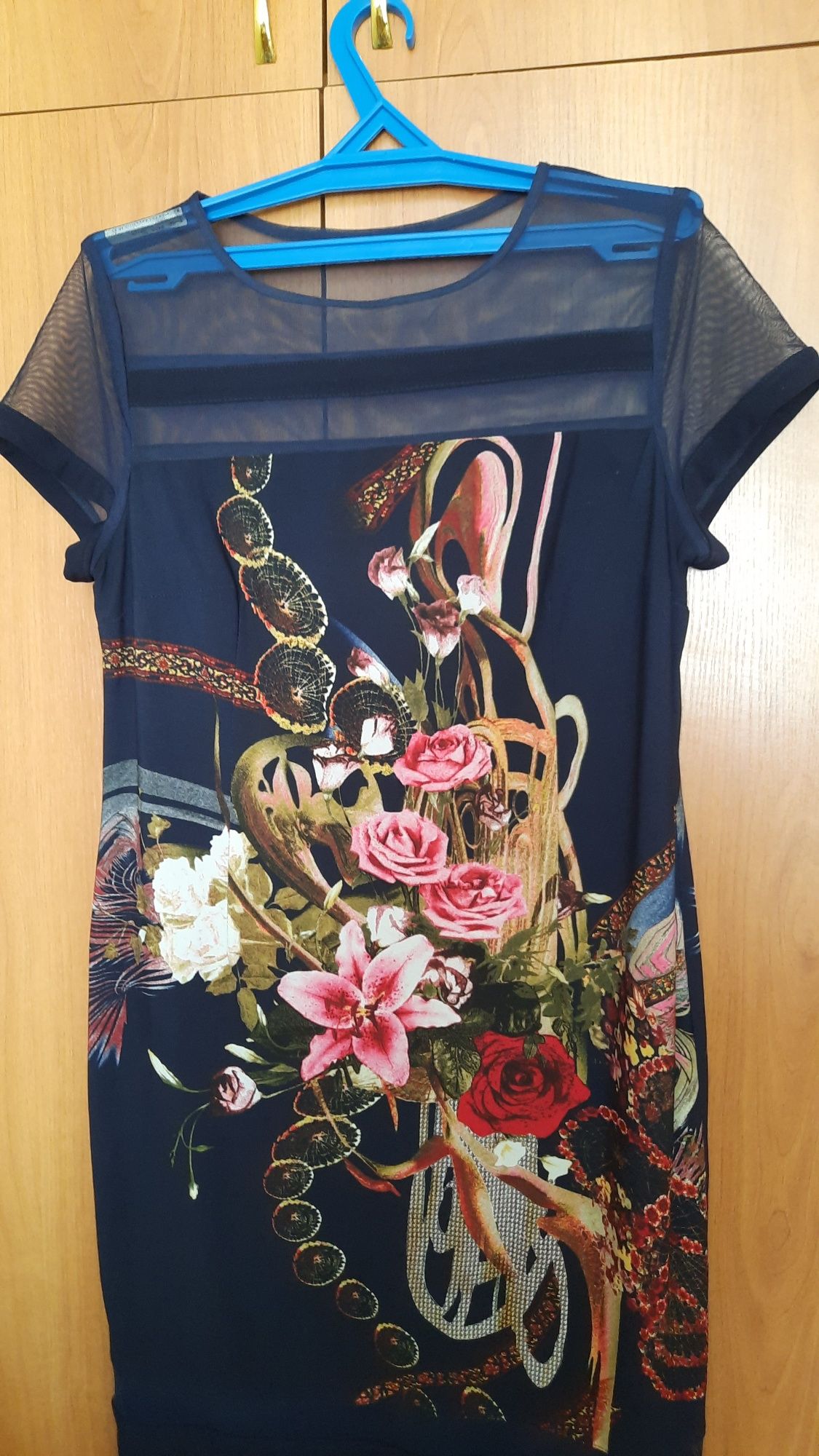 Продам женские вещи р.54