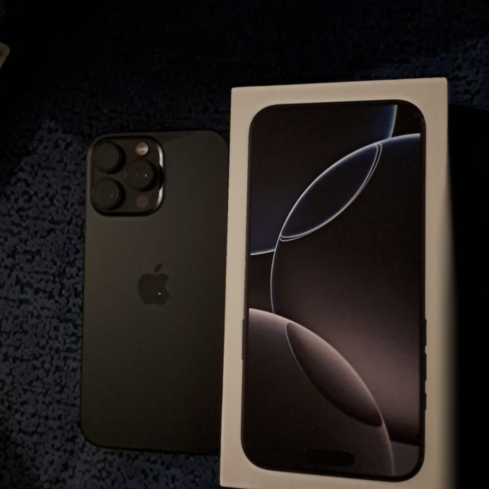 iPhone 16po max 256гб емкость 100% перещарядка 65