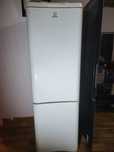 Холодильник Indesit