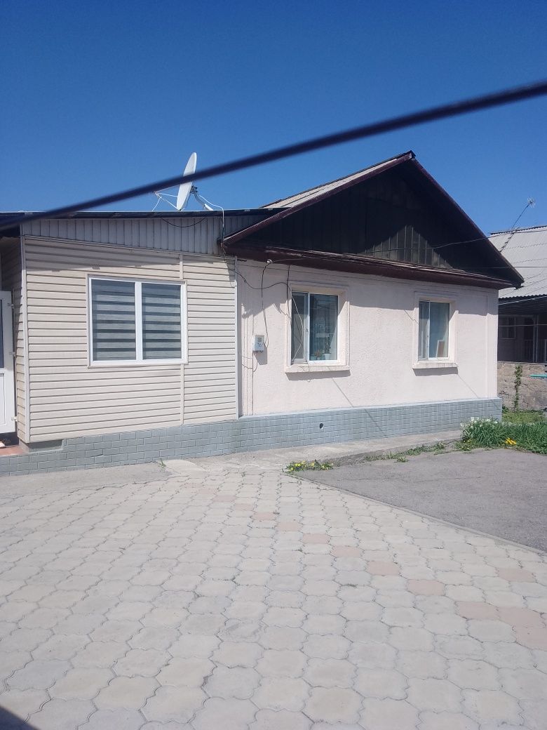 Продам дом Талгарски район с Чимбулак в хорошем состоянии