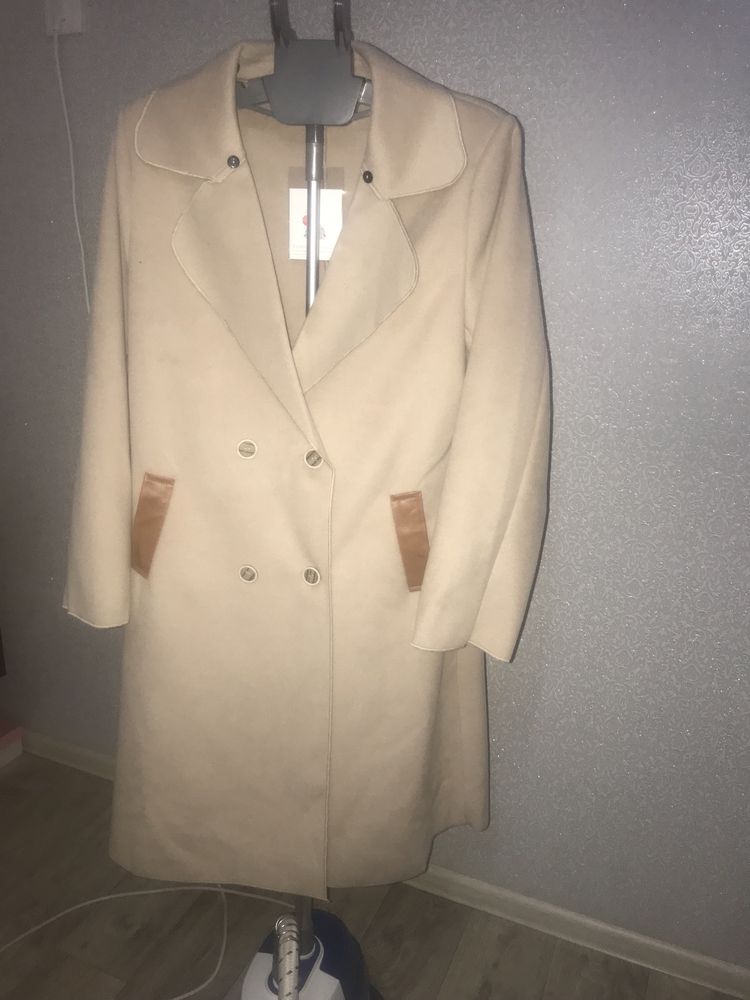 Продам пальто