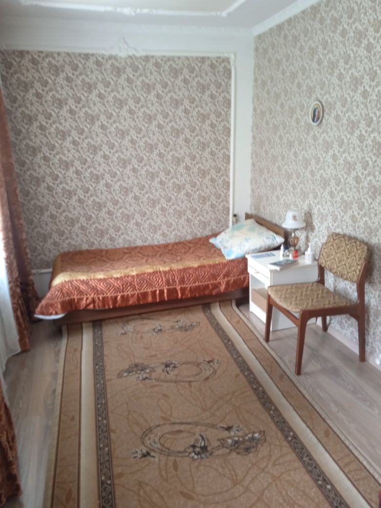 Продам дом 3х ком.по центральной улице в соц городе.