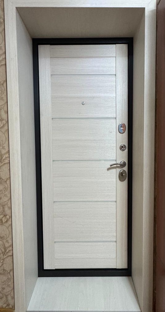 Продаётся 3х ком кв Боровской 55