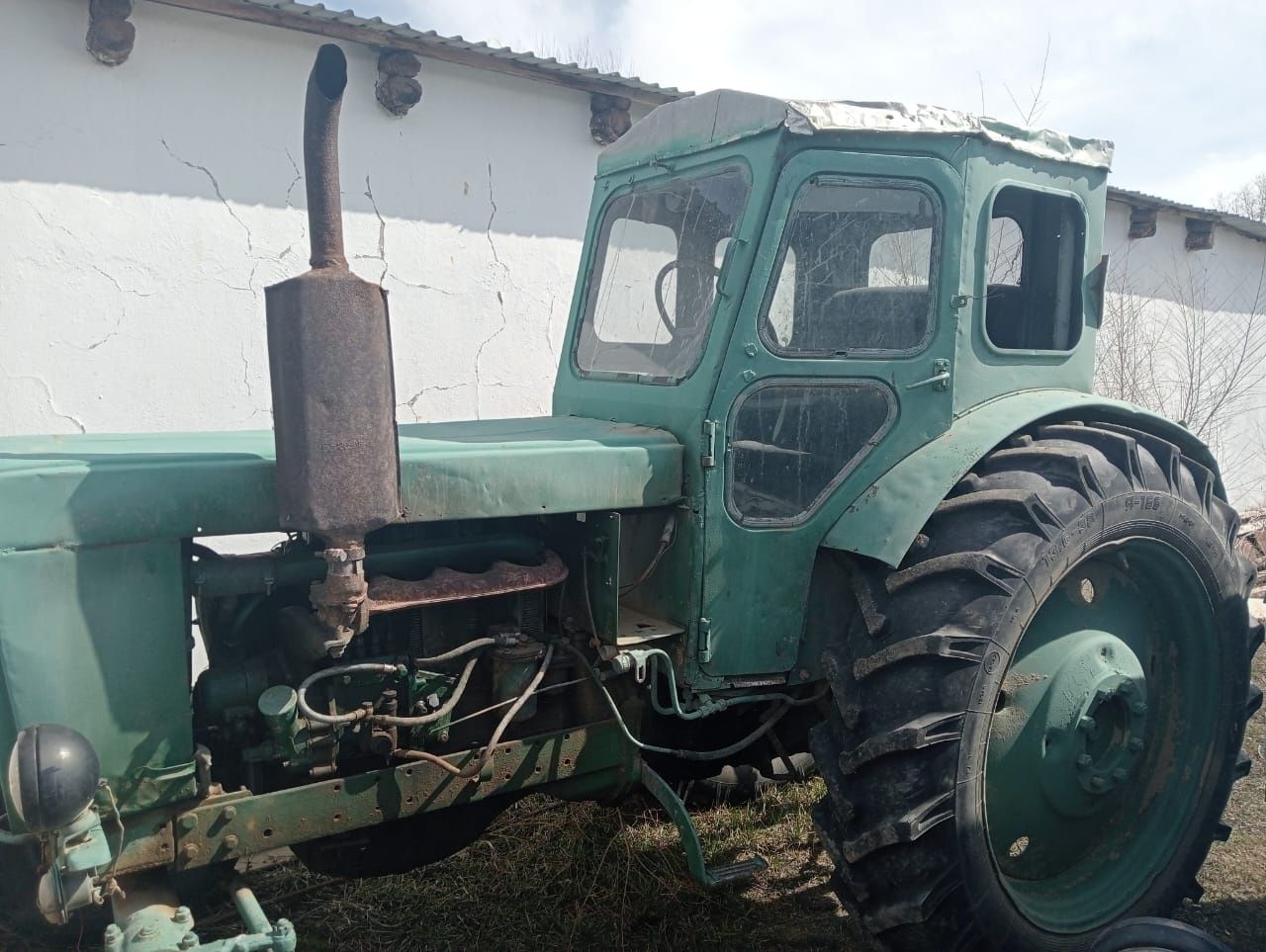 Продам трактор Т40