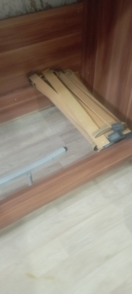 Двухъярусная кровать
