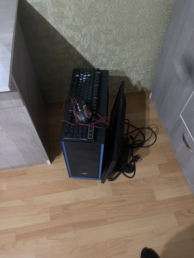 продаю игравой компютер рабочи