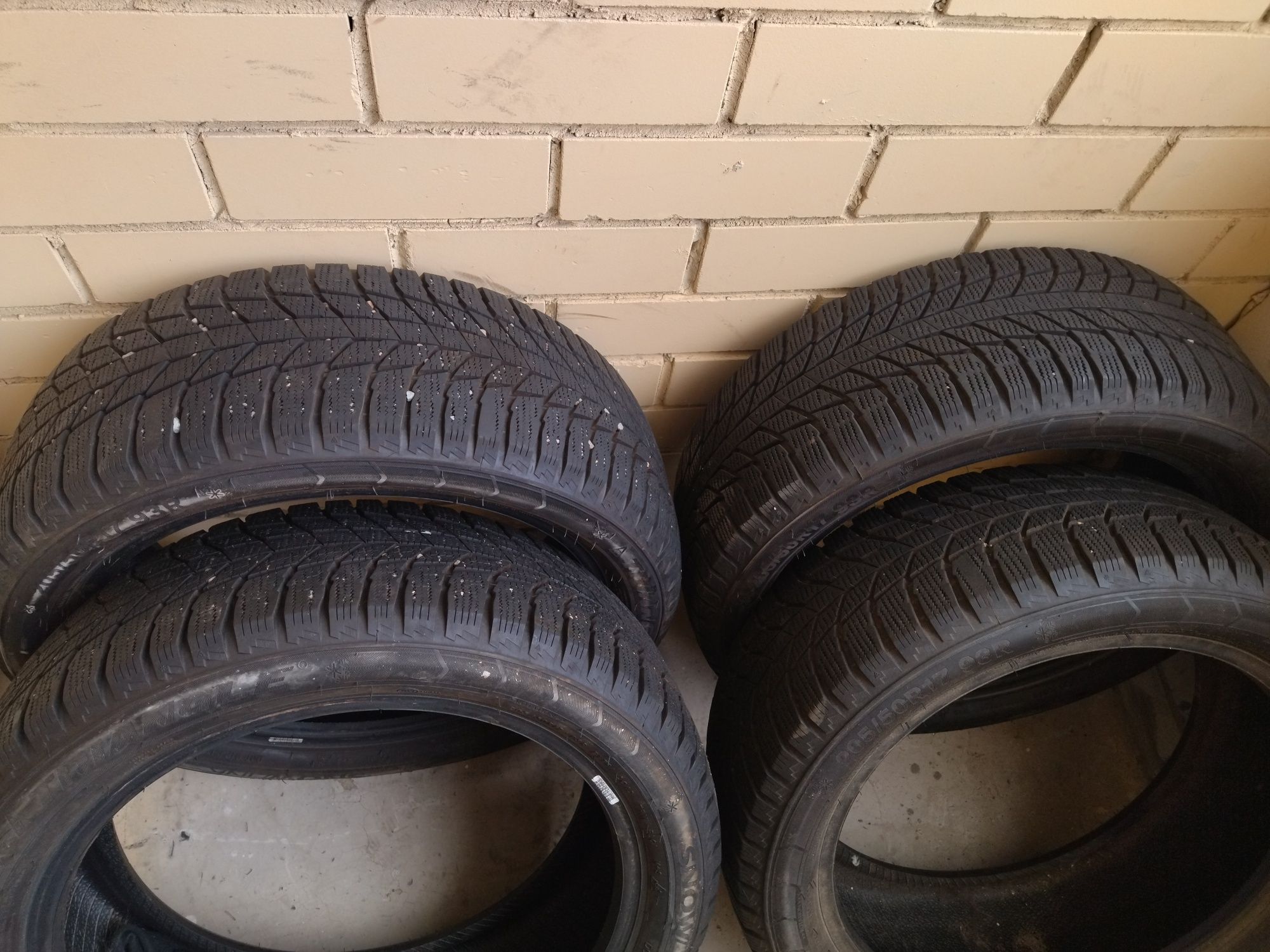 Шины 205/50/R17 зима