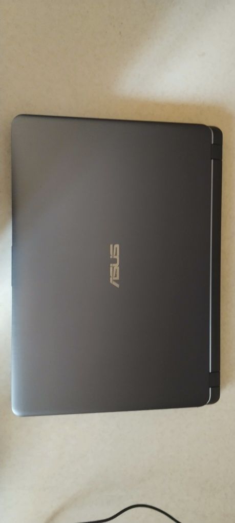 Продам ноутбук Asus X507U
