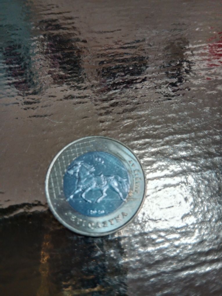 Продам юбилейные монеты номиналом 100 тг