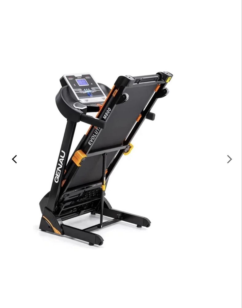 Беговая дорожка Genau Evolution M800