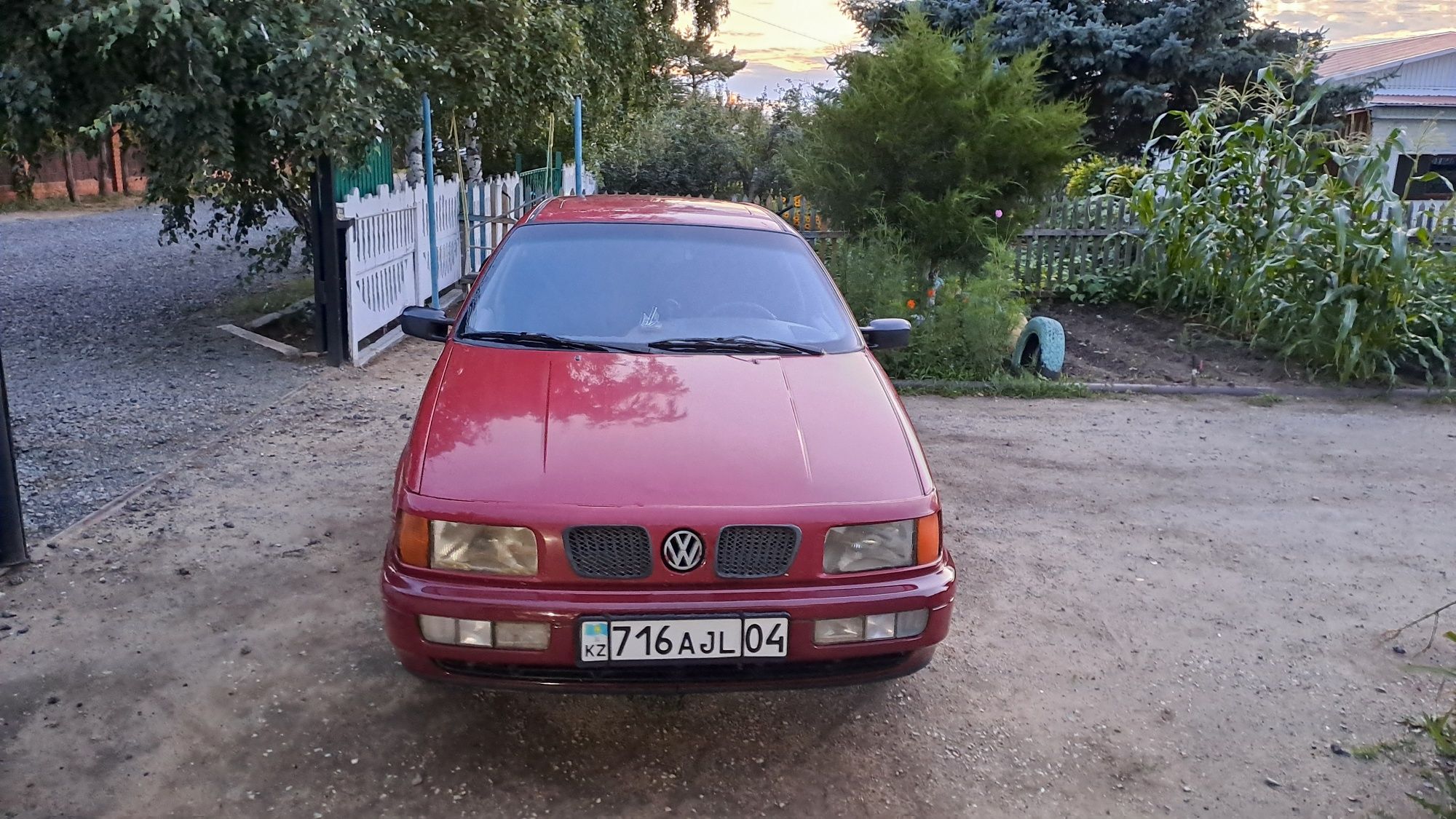 Продам Volkswagen Passat B3 1.8
