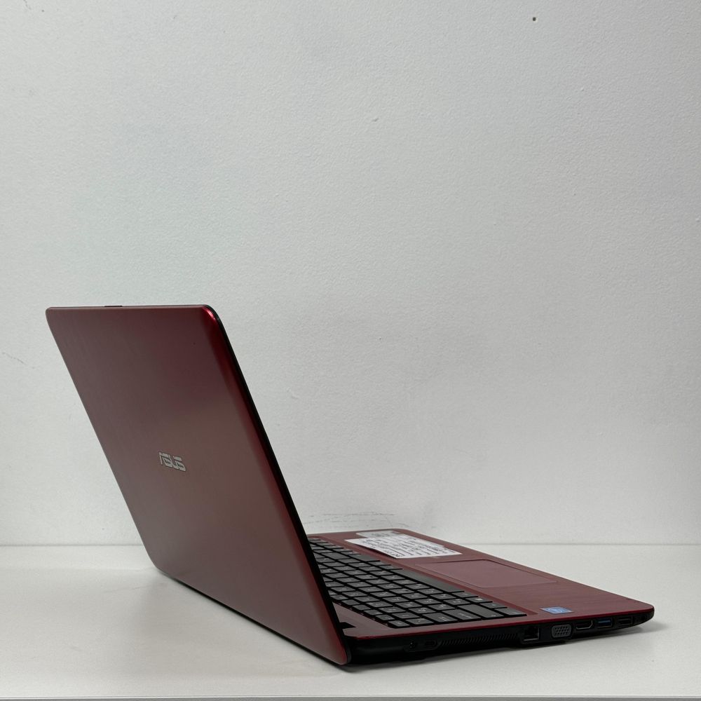 Asus X540SA.302