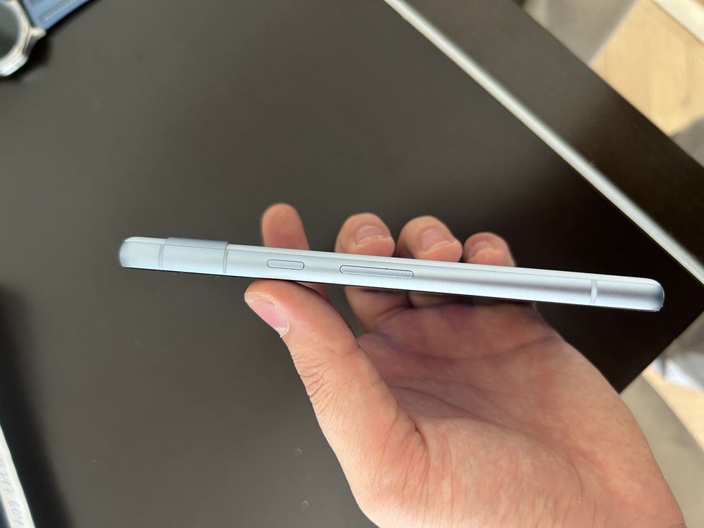 Продам Google Pixel 7a