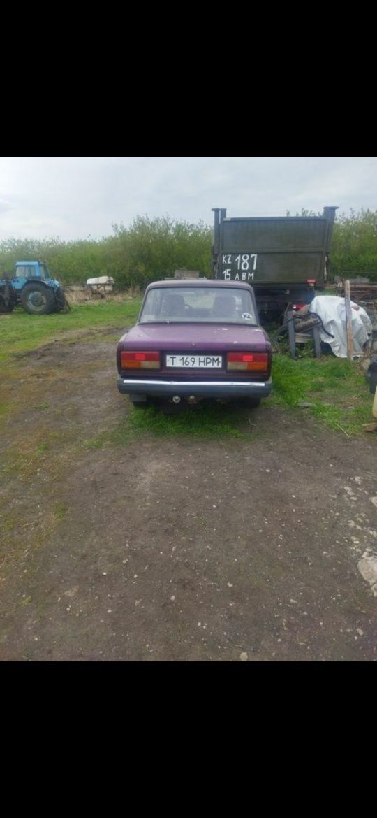 Продам ваз  2107