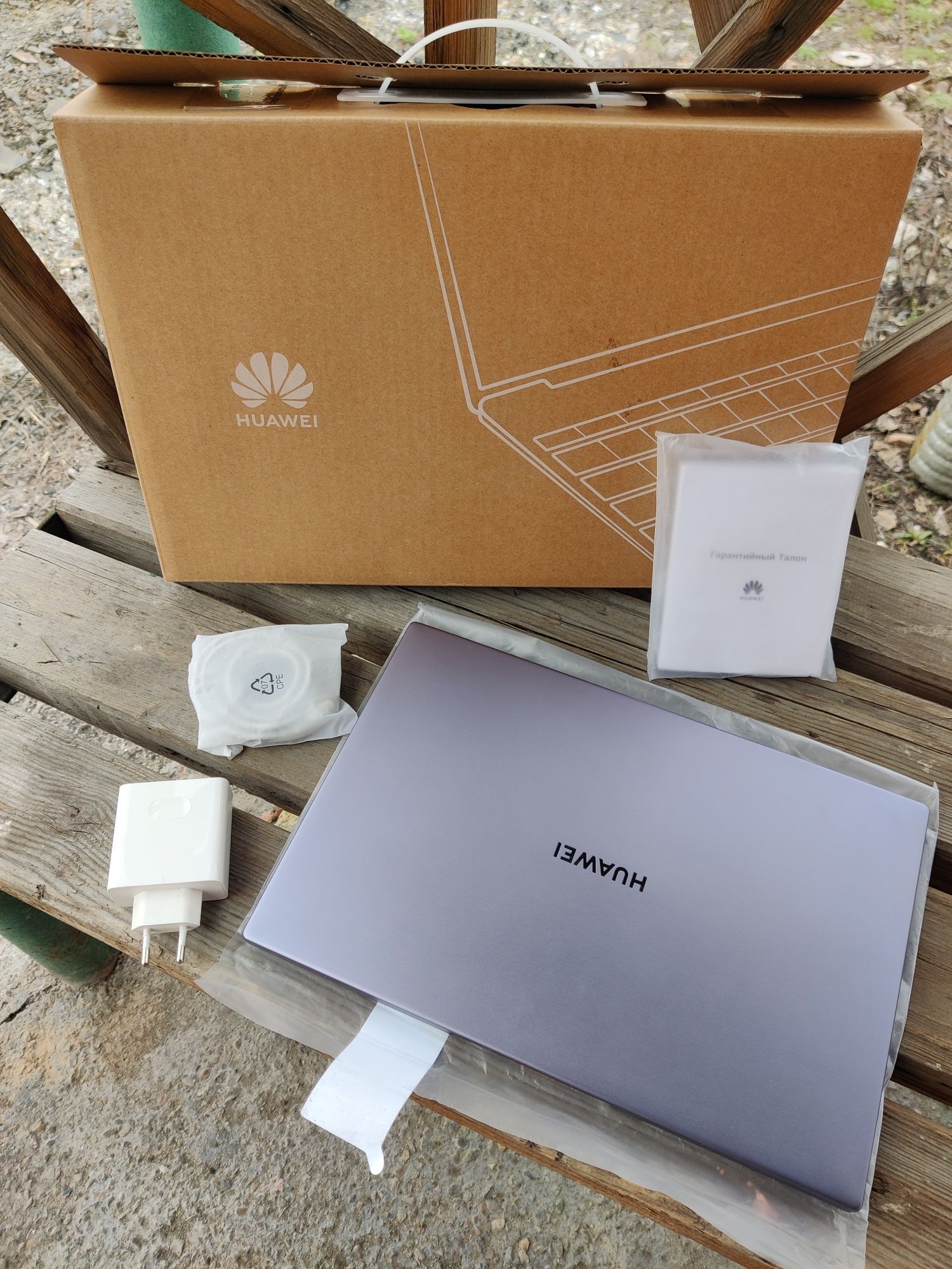 Huawei matebook d14