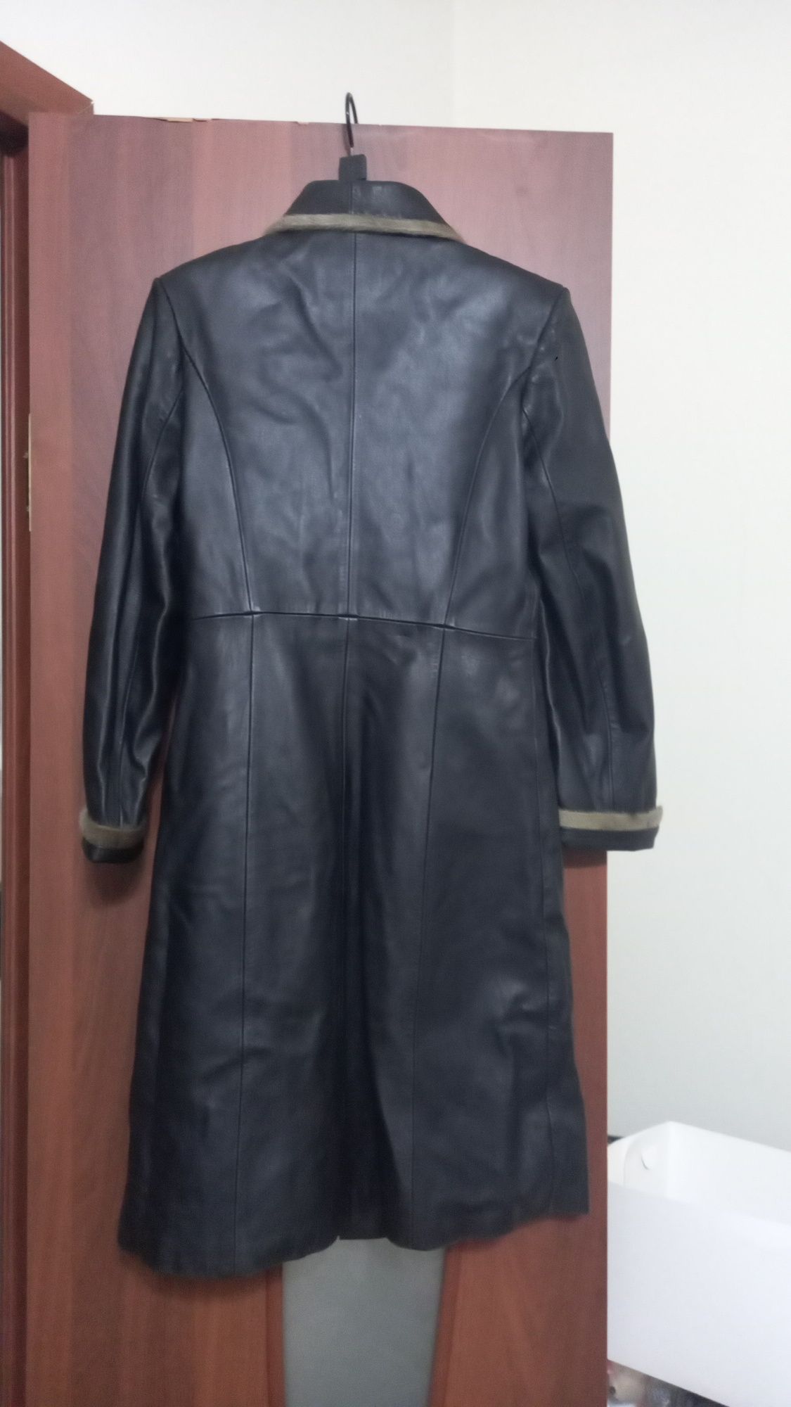 Продам суртюк кожаный