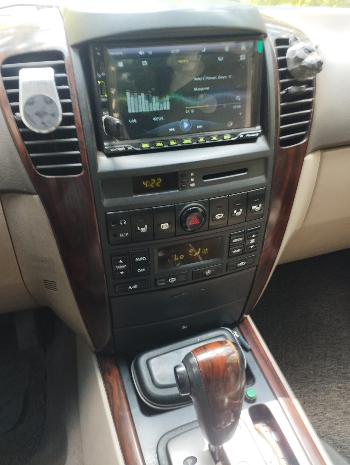 Kia Sorrento kia