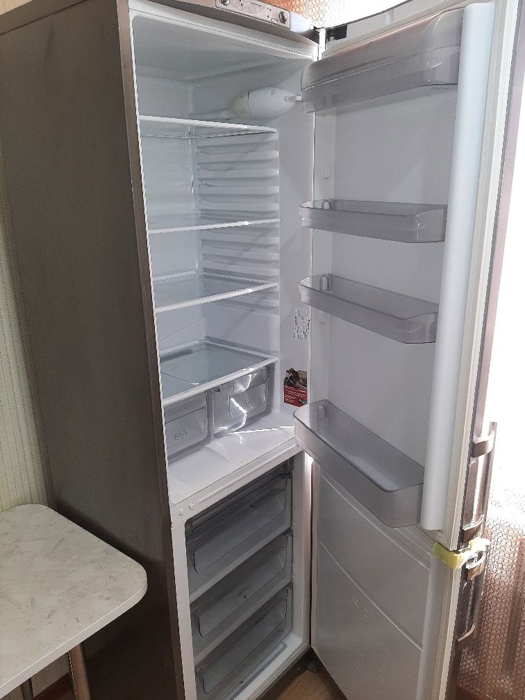 Продам 1 квартиру в 7 мкр