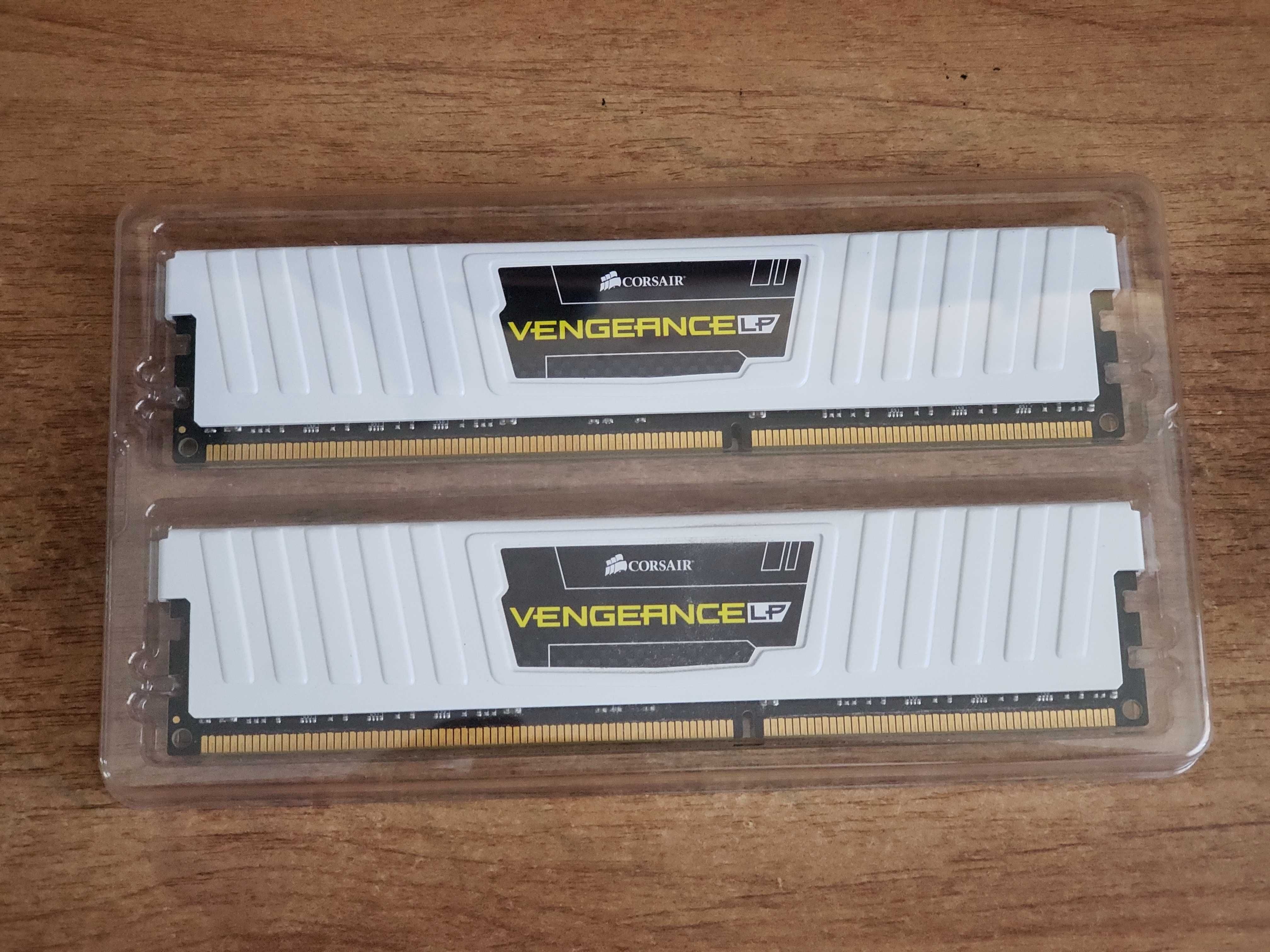 Vengeance® Low Profile White — 1.35V 8GB Dual Channel DDR3 Memory Kit