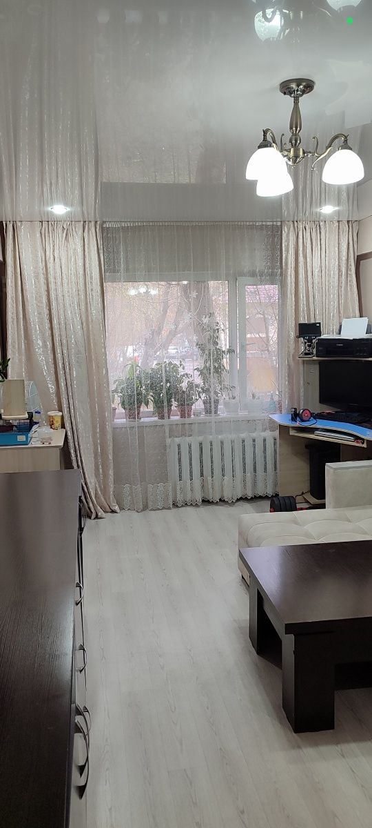 Обменяю 2х комнатную квартиру на дом