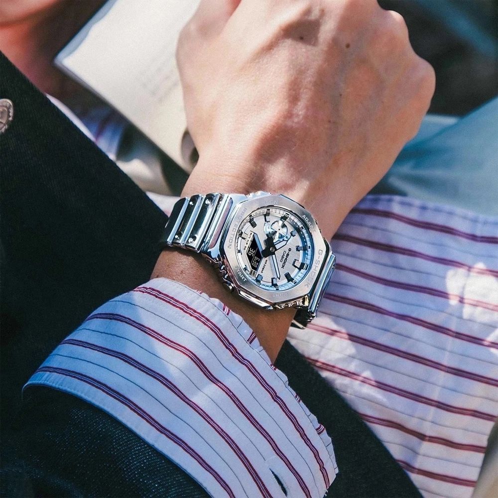 наручные часы Casio G-Shock Casio G-Shock GM-2100YM-8A оригинал сталь