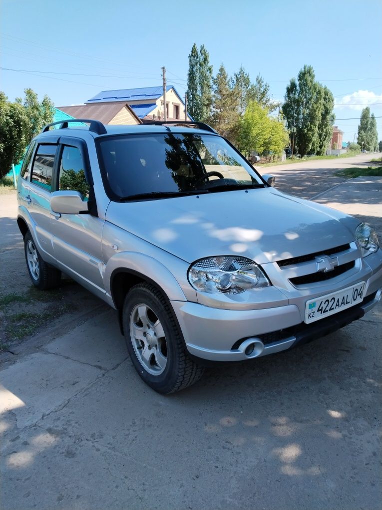 Продам авто shevrolet niva