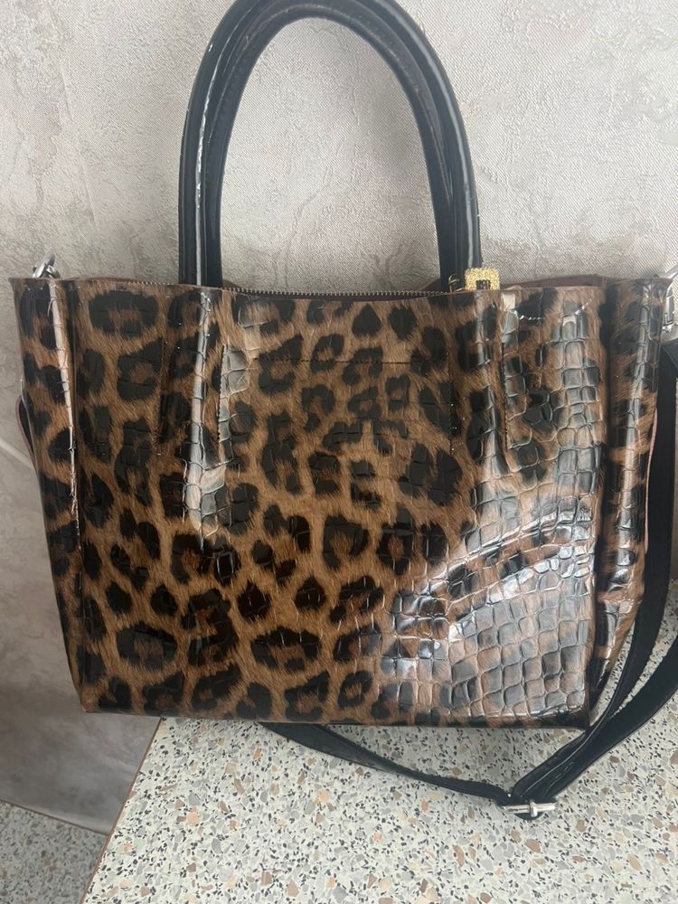 Продам женские сумки