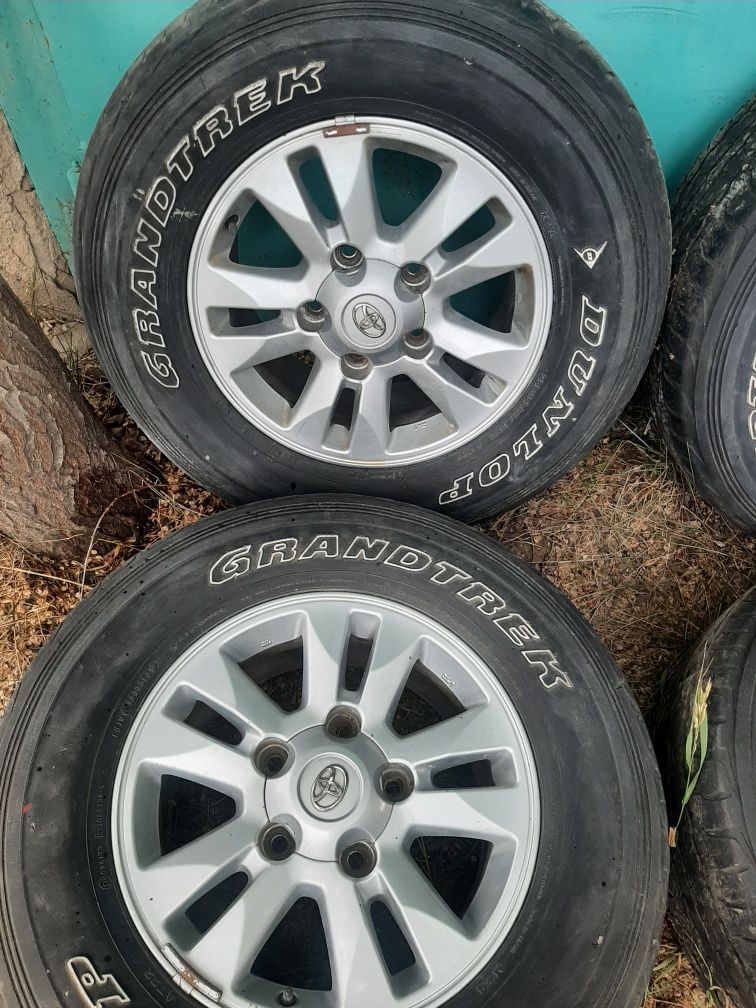 Продам колеса взборе р17 оригенал