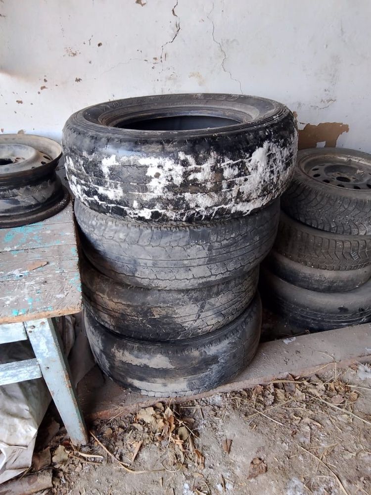 Продаю шины с дисками