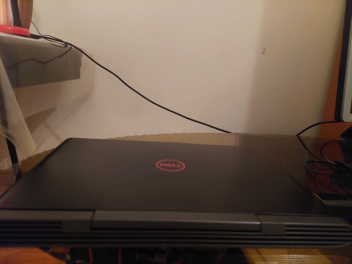 Dell i7-7 , 1050Ti 4gb