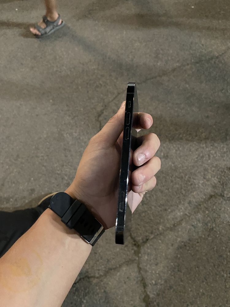iphone 12pro серый