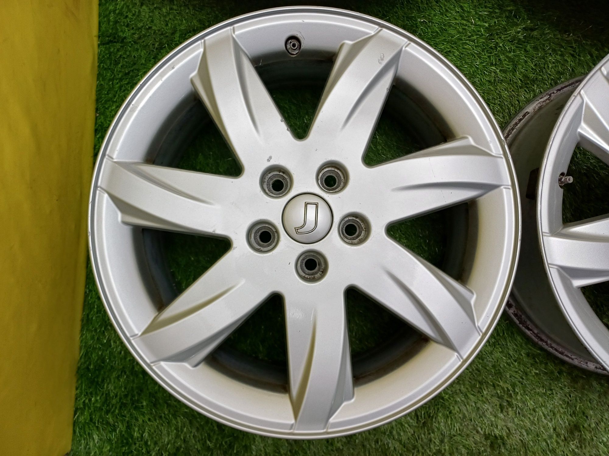 Диски R17 5×108 на Jetour и другие.