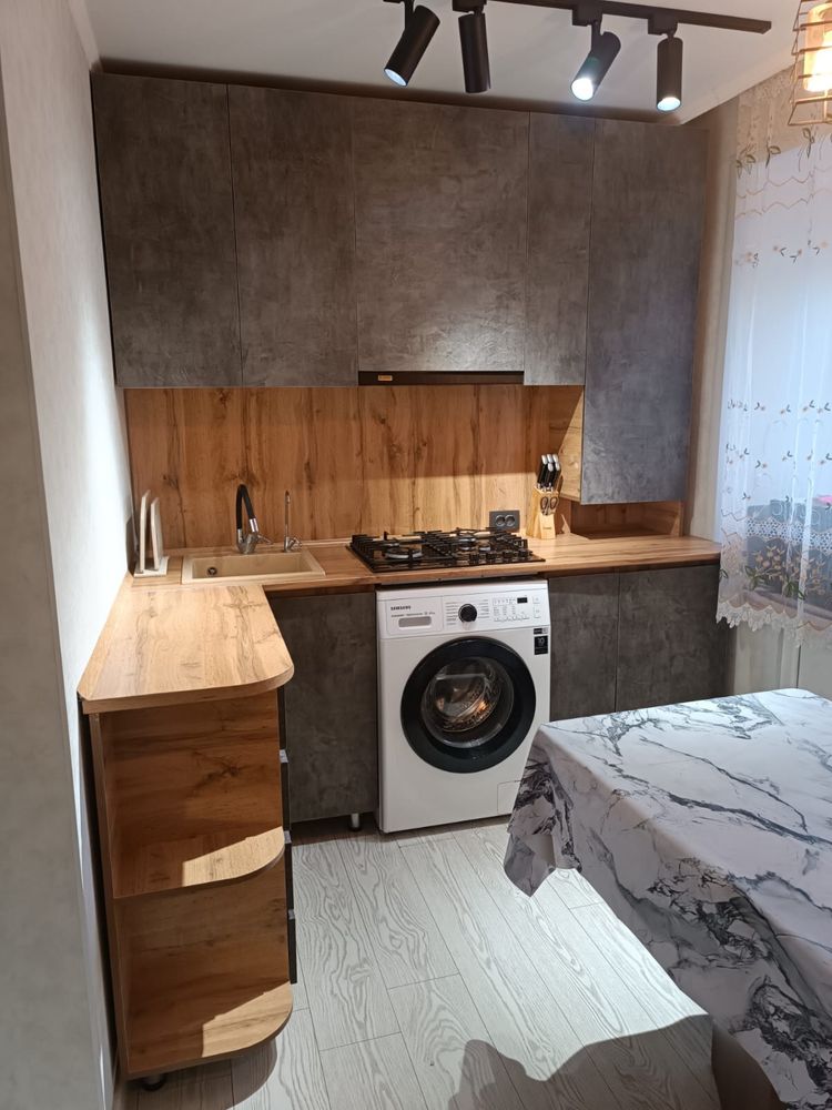 Продам 2 комнатную квартиру