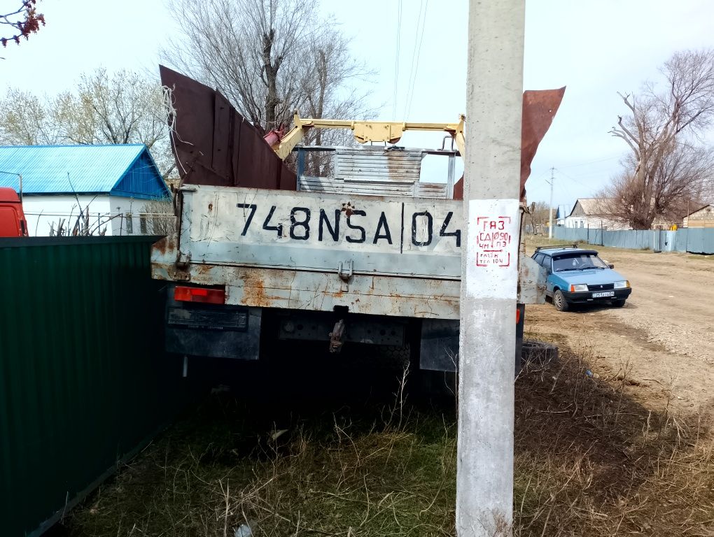 Продам грузовой автомобиль ЗИЛ