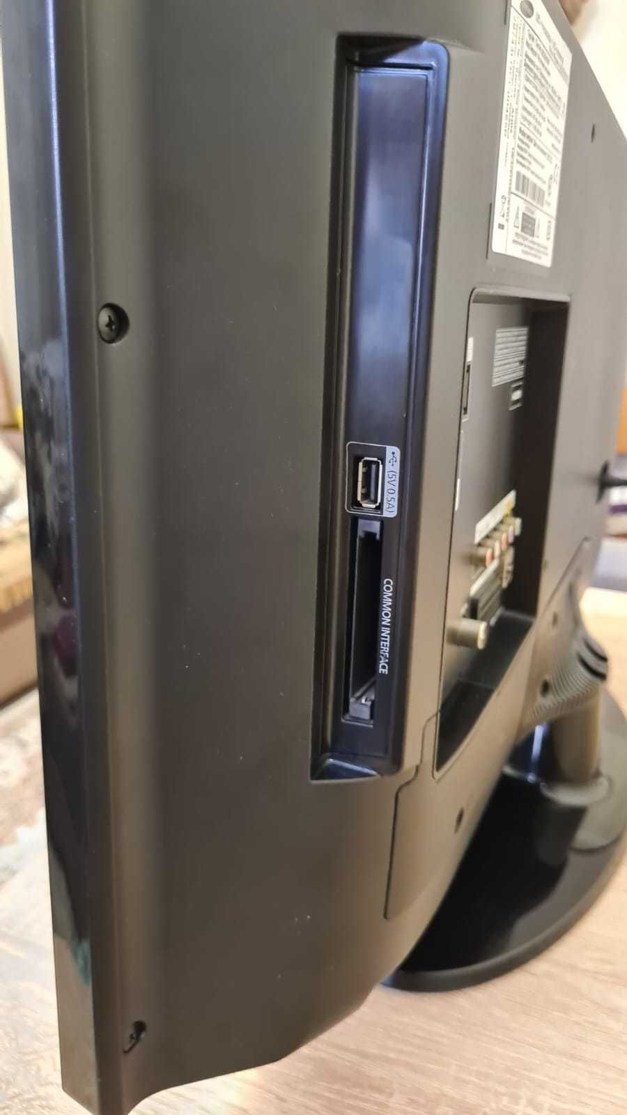 Телевизор Samsung UE32EH5007K (81 см)