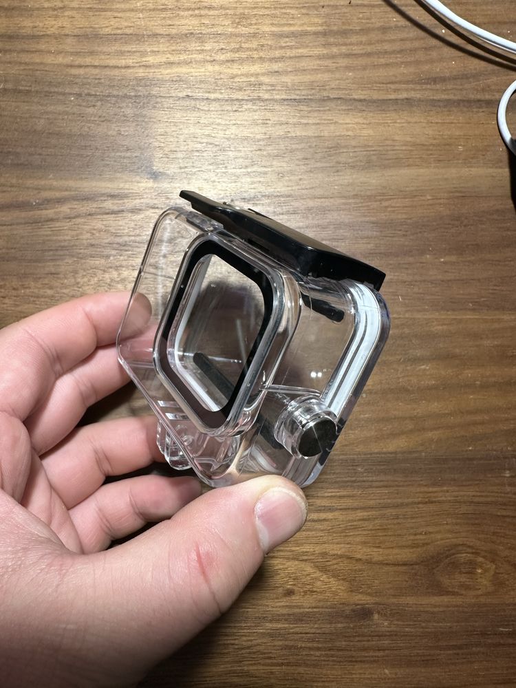 Продам GoPro Hero 8 black и аксессуары