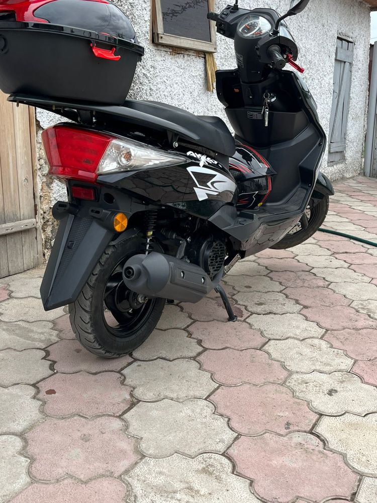 Продам мопед м8 125 куб