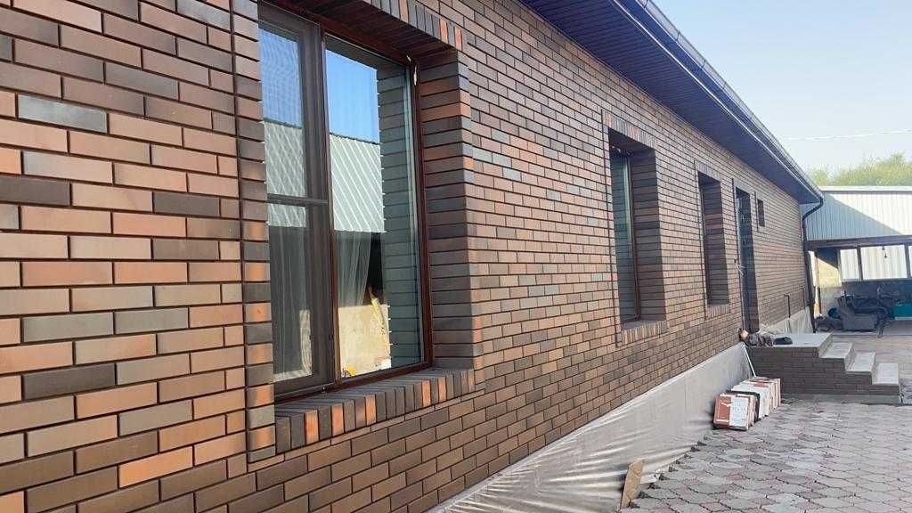 Облицовочный кирпич от 230 тенге красный 250/85/65