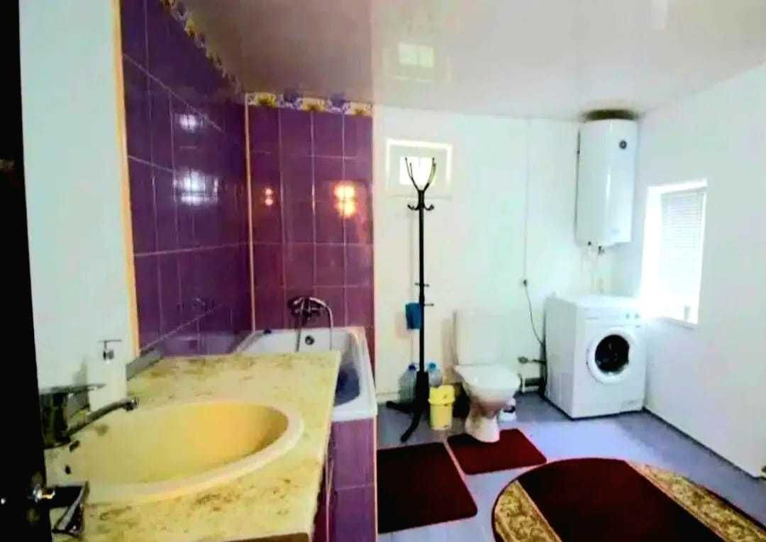 Продается  3-х ком кв на Азаттык, д. 46